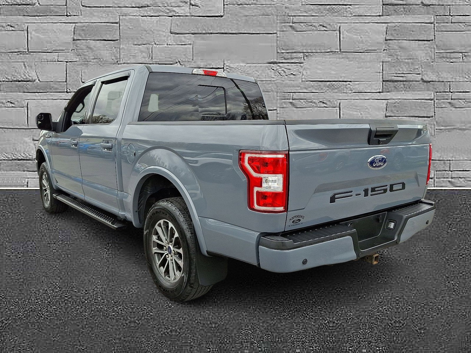 Certified 2019 Ford F150 XLT w/ Equipment Group 302A Luxury image 8