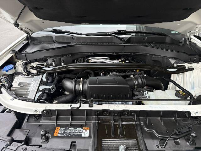 Certified 2023 Ford Explorer ST w/ Equipment Group 401A AWD/4WD image 4