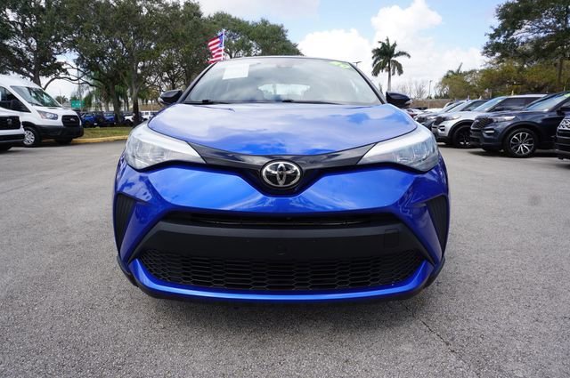 Used 2020 Toyota C-HR XLE image 5