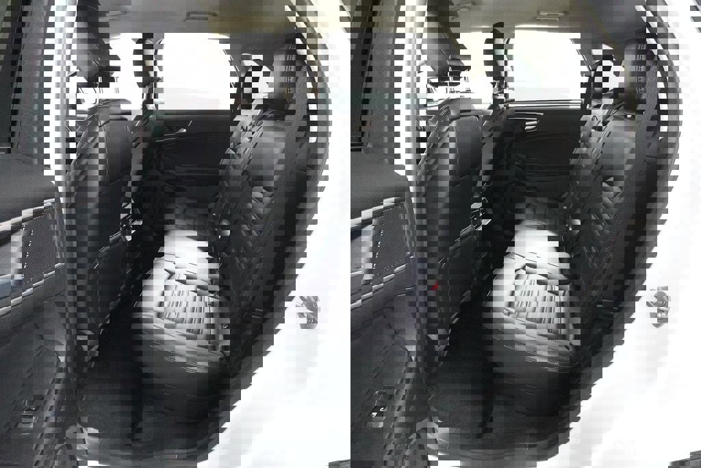 Certified 2023 Ford Edge SEL image 25