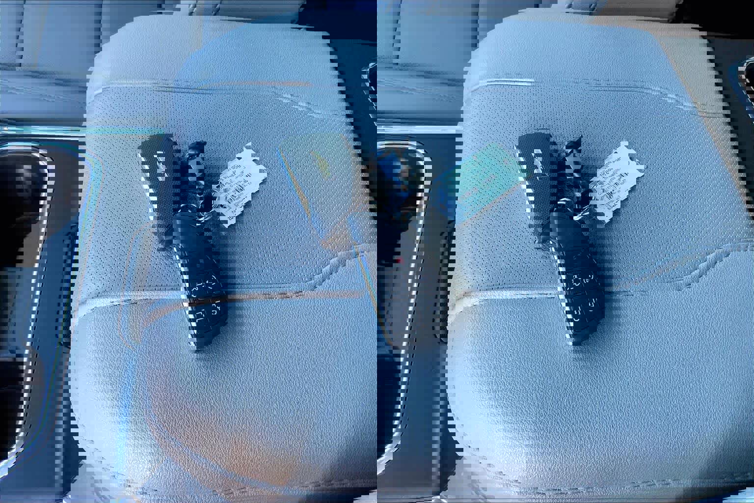 Used 2025 Chevrolet Silverado 3500 LTZ w/ LTZ Premium Package image 15