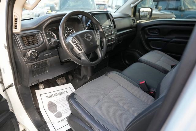 Used 2021 Nissan Titan S w/ S Utility Package image 8