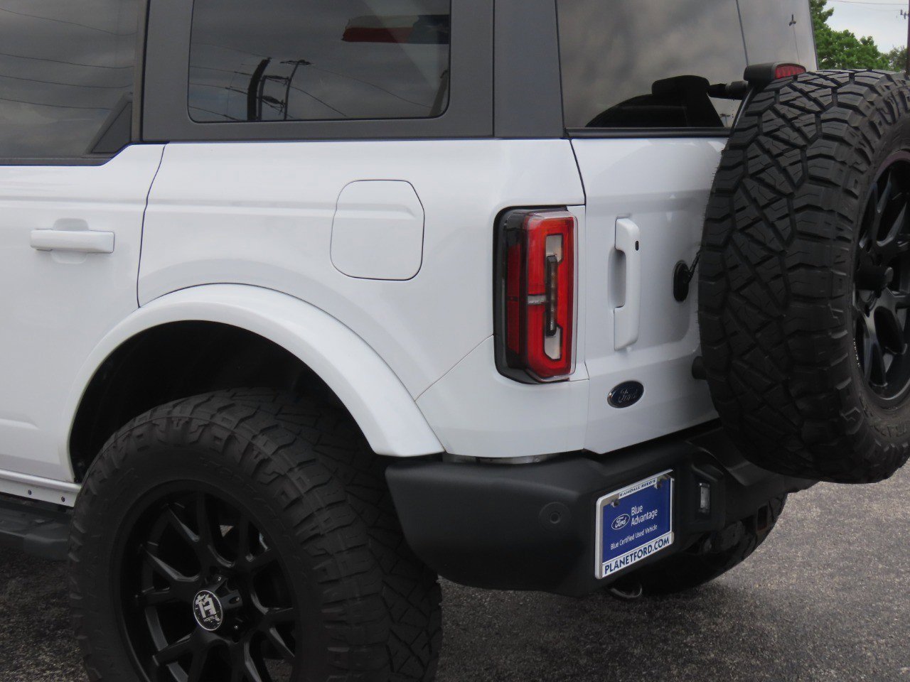Certified 2023 Ford Bronco Outer Banks AWD/4WD image 13