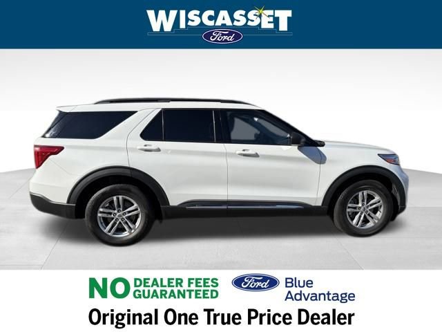 Certified 2022 Ford Explorer XLT w/ Equipment Group 202A image 6
