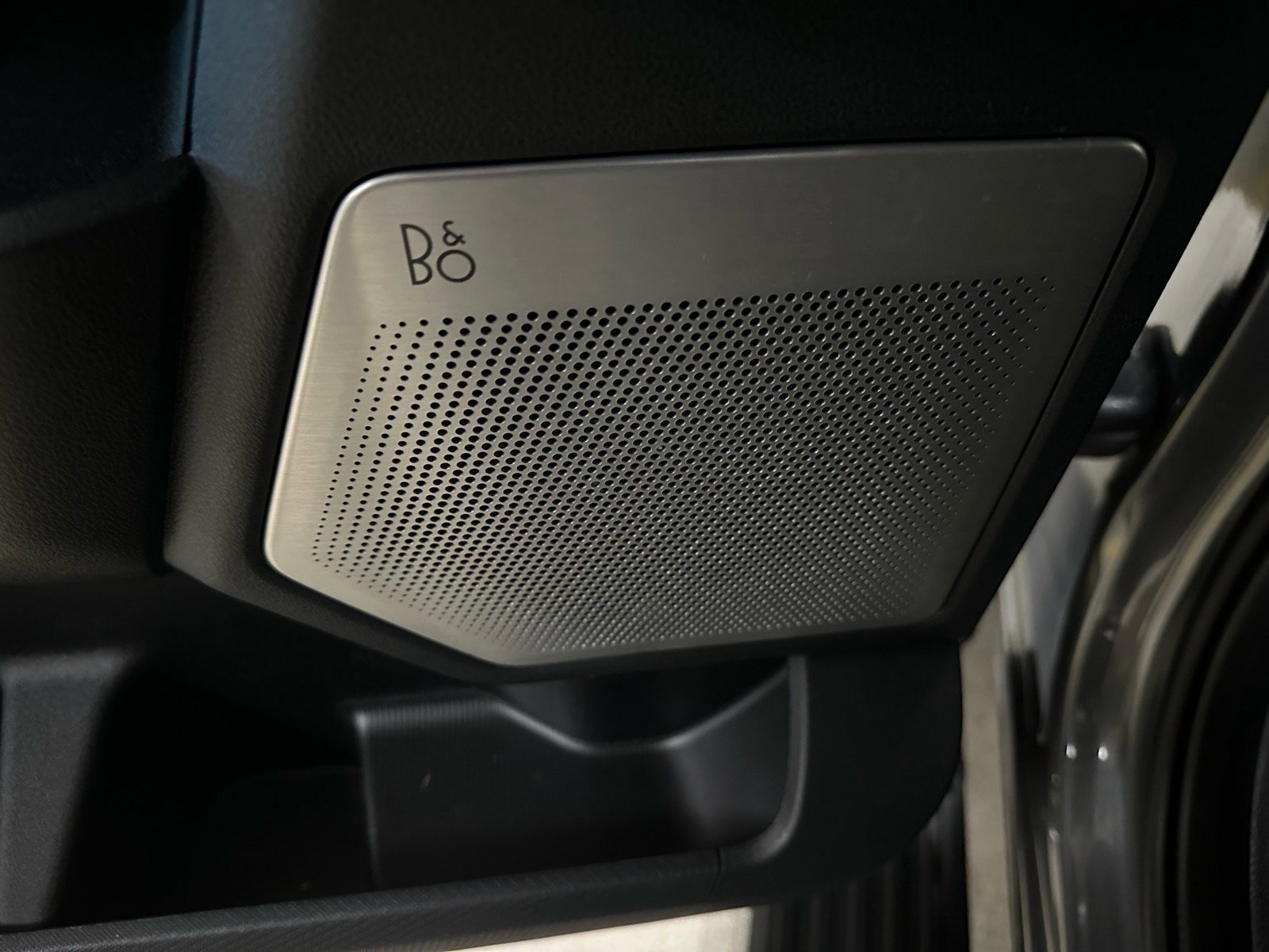 Certified 2023 Ford F150 Platinum w/ Equipment Group 701A High image 34