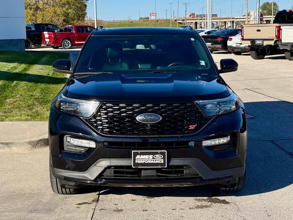 Certified 2020 Ford Explorer ST w/ ST Street Pack image 7