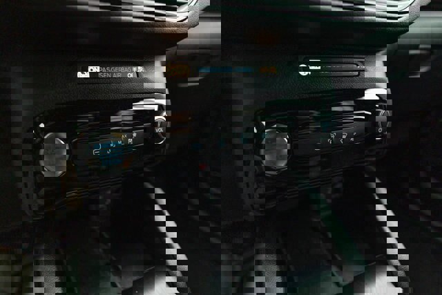 Certified 2025 Ford Escape ST-Line Elite w/ Class II Trailer Tow Package image 18