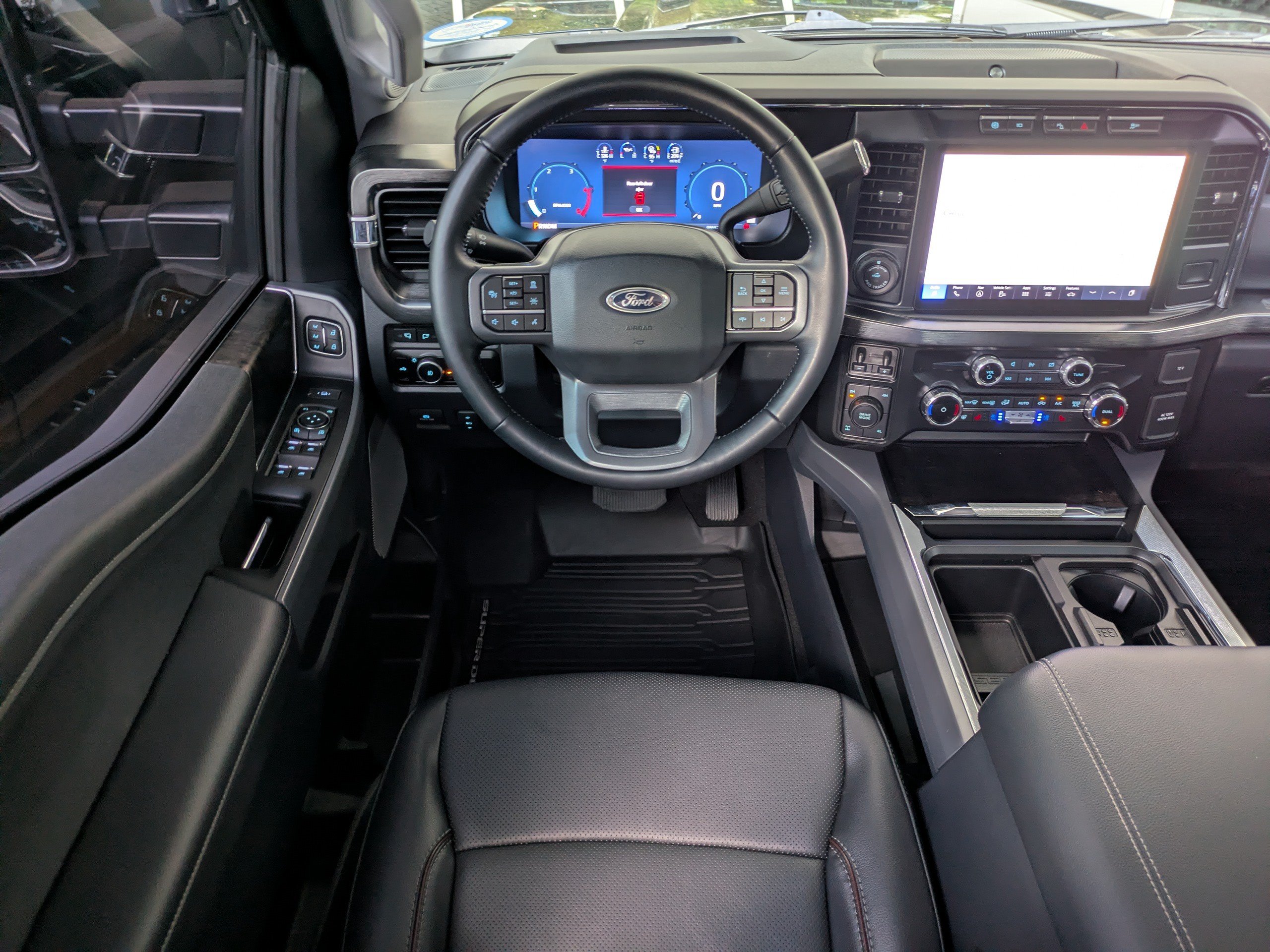 Certified 2024 Ford F250 Lariat w/ Lariat Ultimate Package AWD/4WD image 16