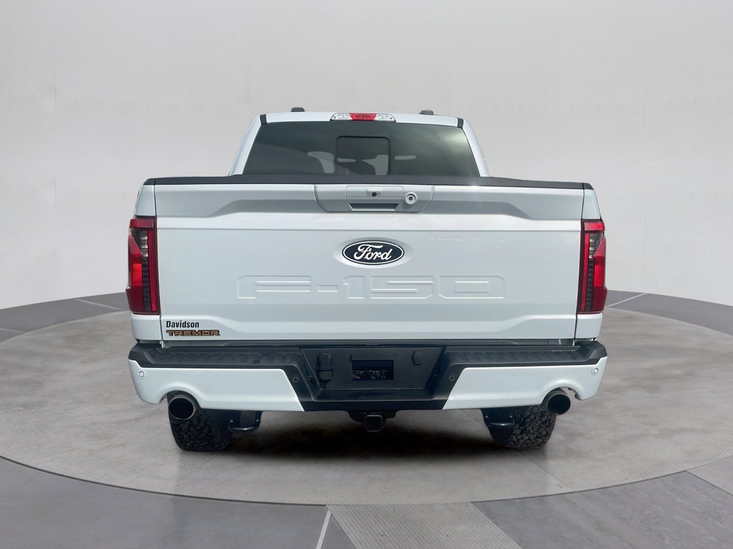 Certified 2025 Ford F150 Tremor AWD/4WD image 9