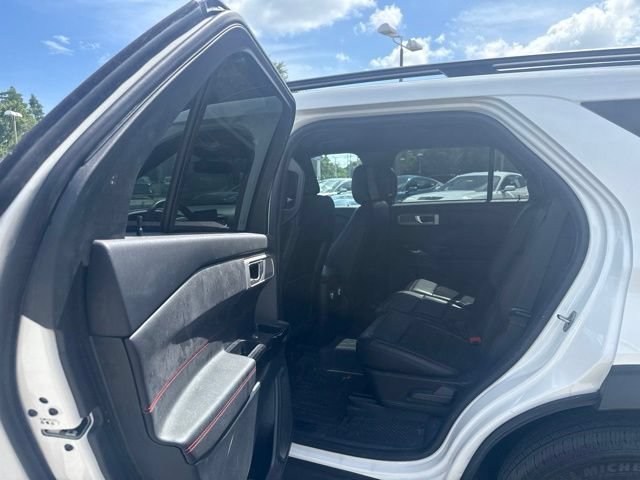 Certified 2022 Ford Explorer ST-Line w/ Class IV Trailer Tow Package RWD image 14