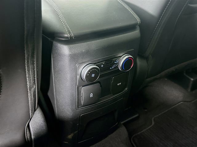 Certified 2022 Ford Explorer XLT w/ Equipment Group 202A image 32