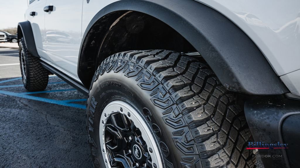 Certified 2023 Ford Bronco Badlands image 9