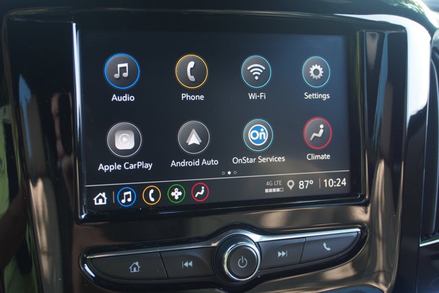 Used 2023 Chevrolet Traverse LS FWD image 30