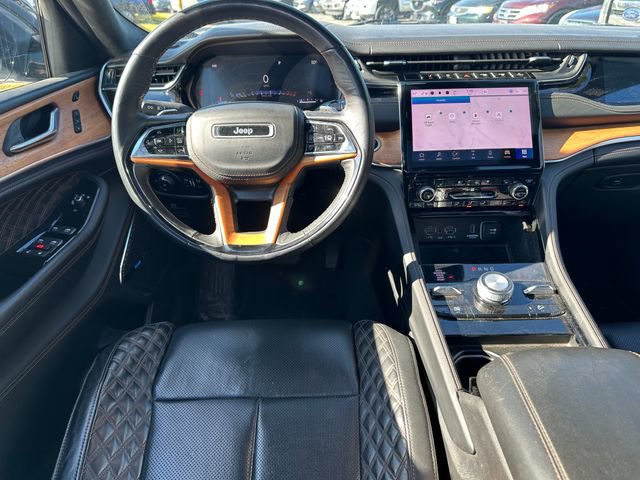 Used 2022 Jeep Grand Cherokee Summit AWD/4WD image 17