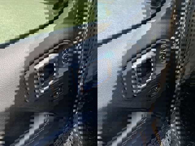 Used 2021 Jeep Wrangler Rubicon w/ Uconnect 4C Nav & Sound Group AWD/4WD image 11