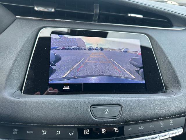 Used 2022 Cadillac XT4 Premium Luxury w/ Safety Alert Package image 11