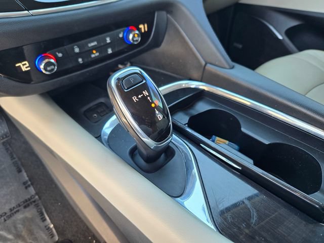 Used 2020 Buick Enclave Essence w/ LPO, Touring Package FWD image 14