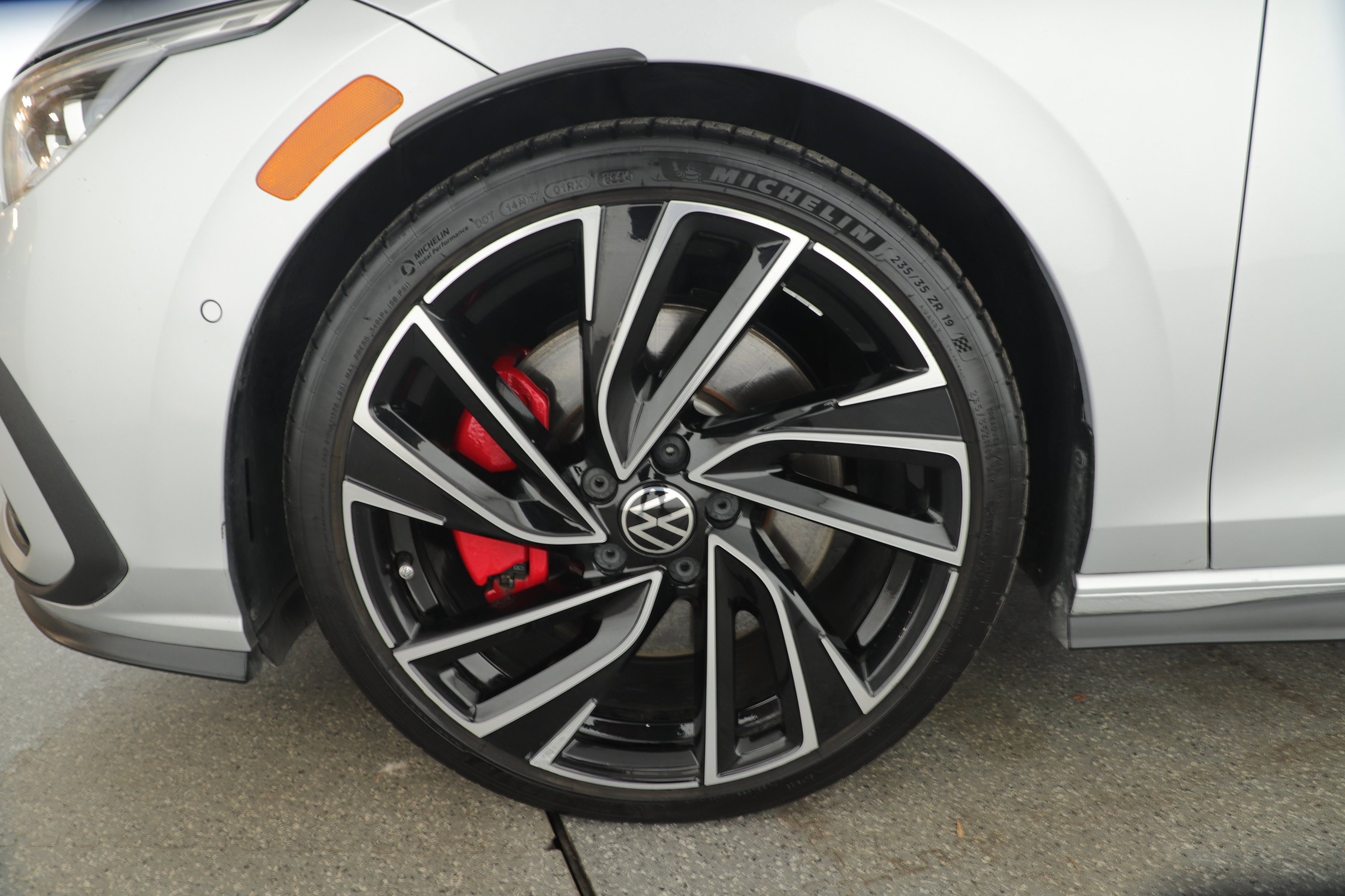 Used 2022 Volkswagen GTI Autobahn image 6