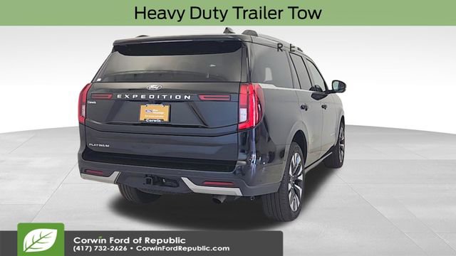 Certified 2025 Ford Expedition Platinum w/ Driver's Package AWD/4WD image 8