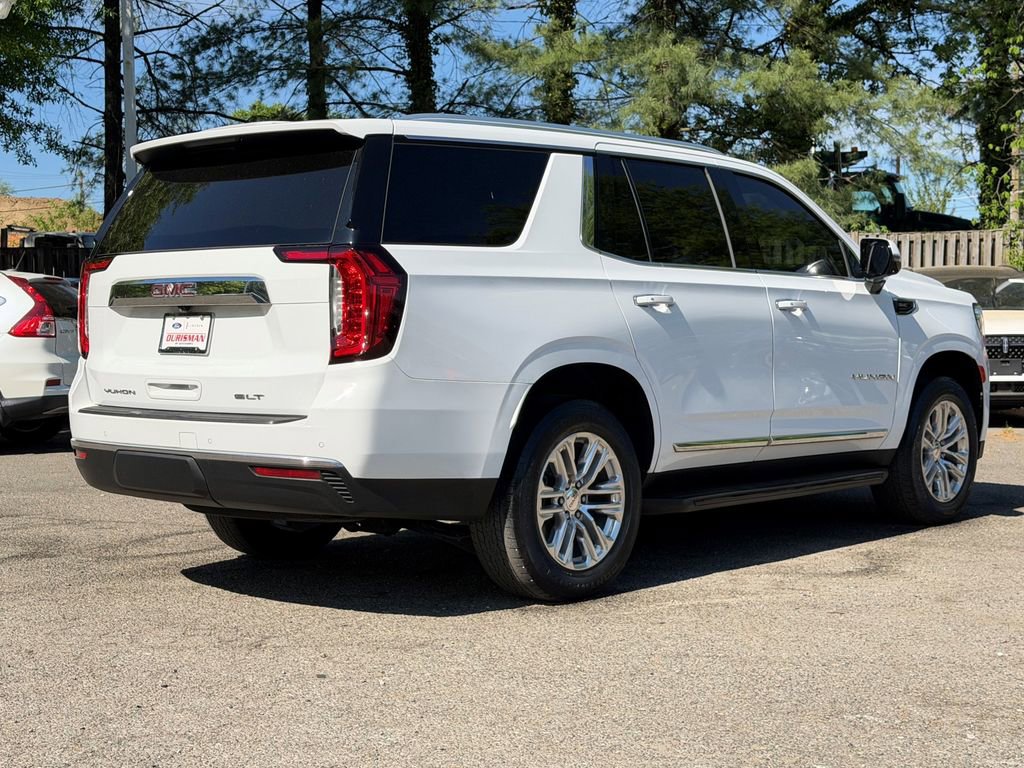 Used 2023 GMC Yukon SLT w/ SLT Luxury Package AWD/4WD image 7