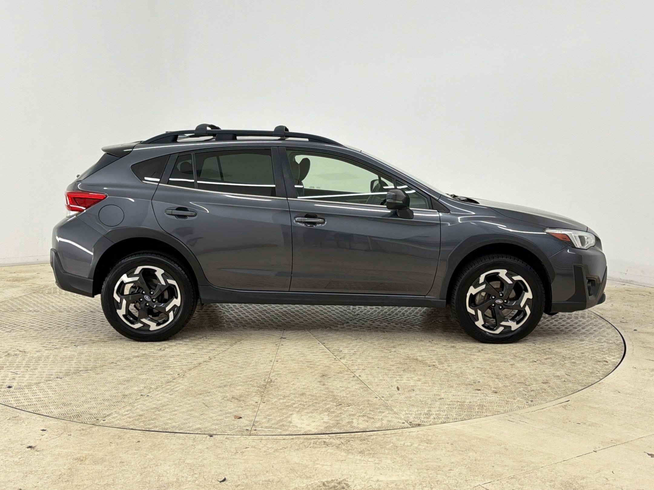 Used 2023 Subaru Crosstrek 2.5i Limited w/ Moonroof Package AWD/4WD image 8