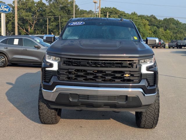 Used 2022 Chevrolet Silverado 1500 LT RWD image 8