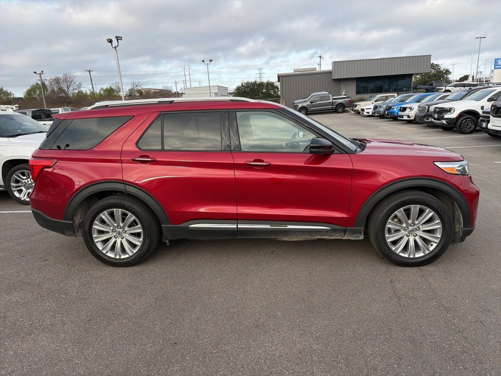 Certified 2020 Ford Explorer Limited image 3