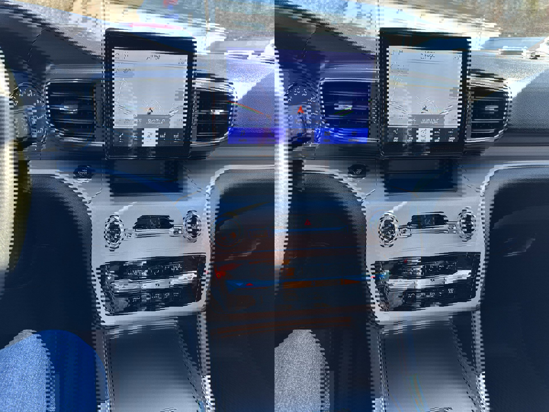 Certified 2023 Ford Explorer XLT w/ Equipment Group 202A image 13