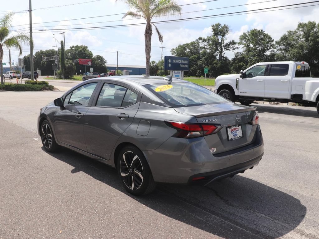 Used 2024 Nissan Versa SR FWD image 8