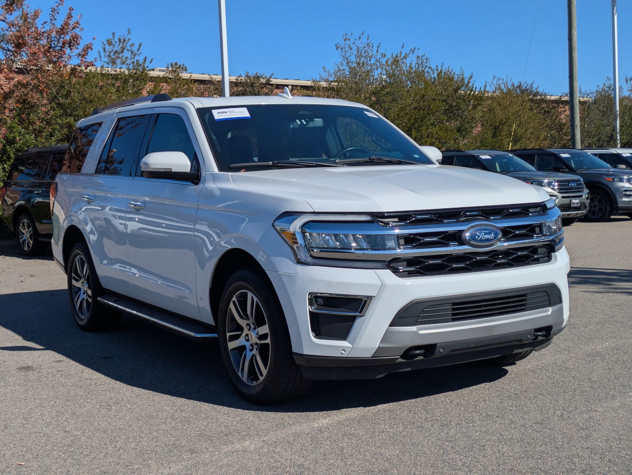 Certified 2023 Ford Expedition Limited image 1