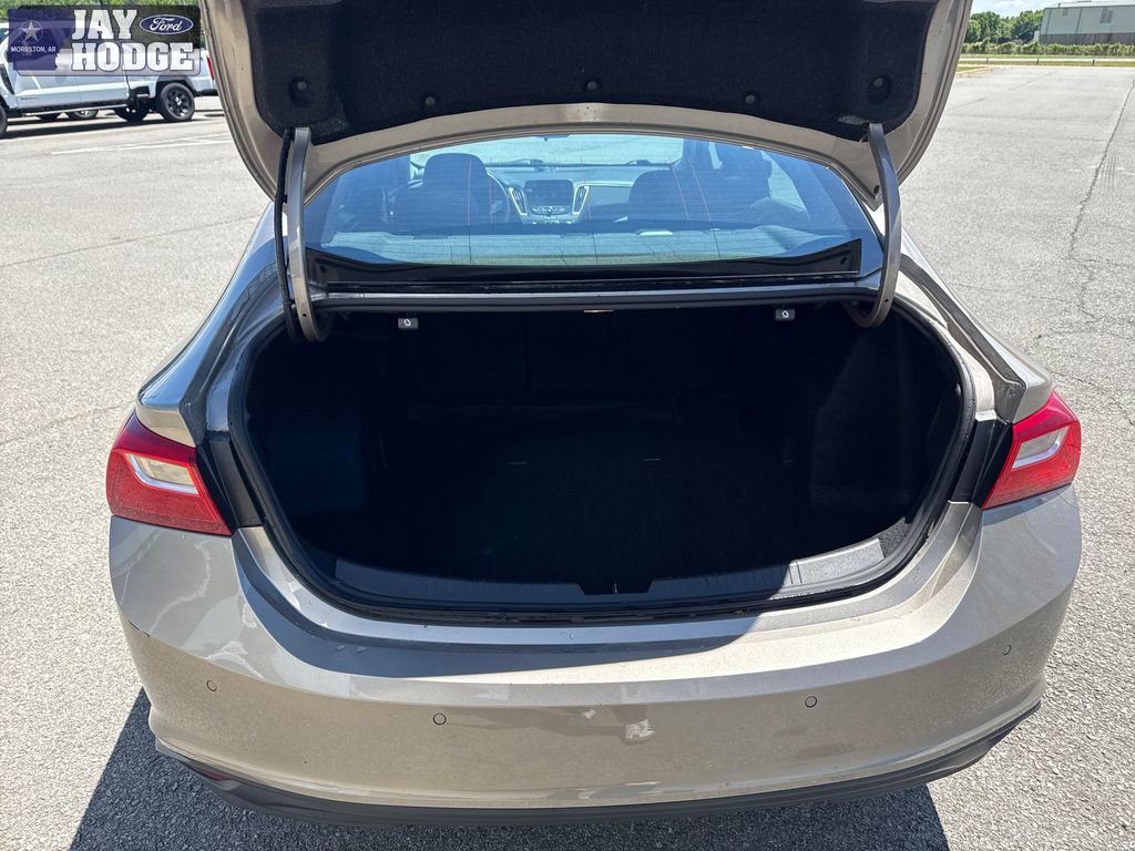 Used 2025 Chevrolet Malibu LT FWD image 15