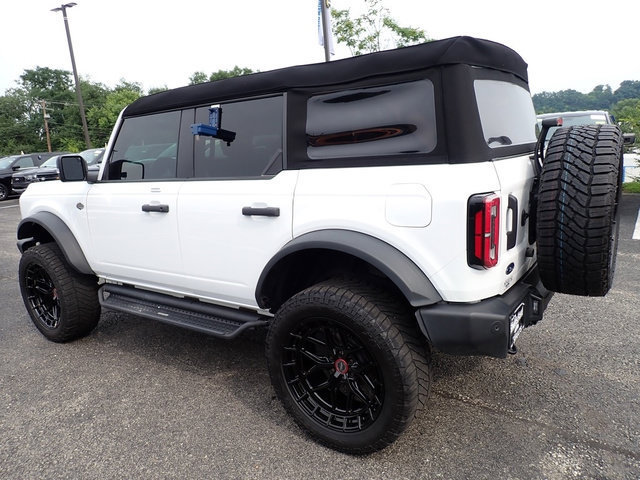 Certified 2023 Ford Bronco Wildtrak AWD/4WD image 4