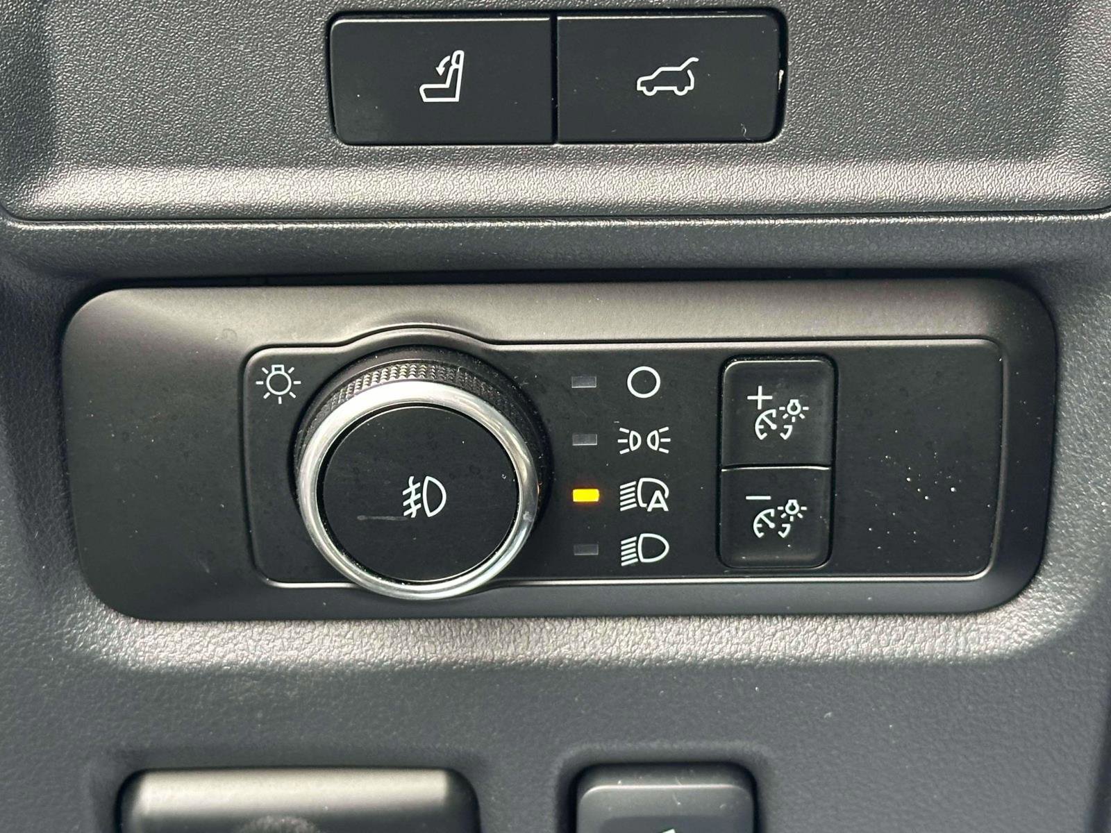 Certified 2024 Ford Expedition Limited image 21