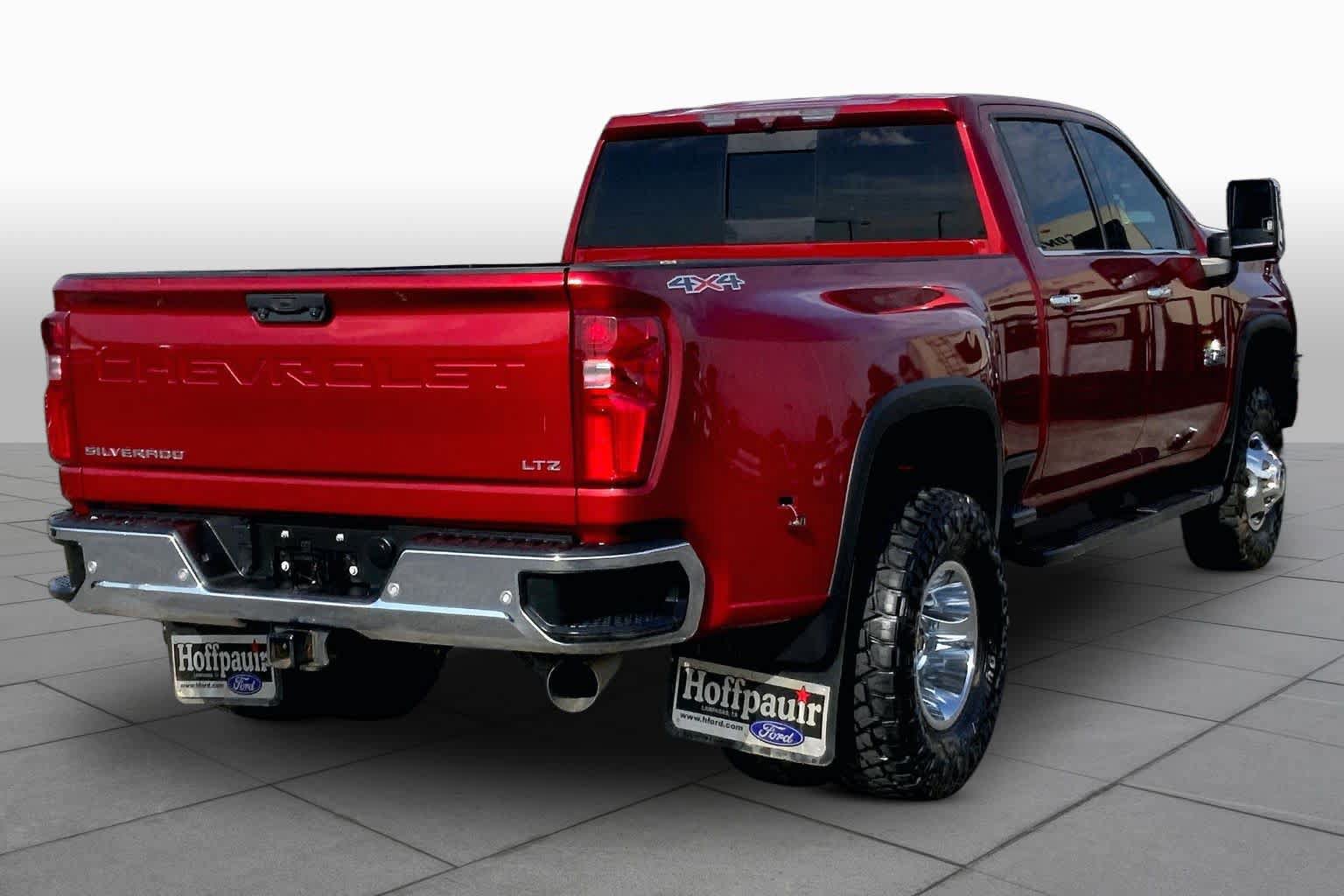 Used 2022 Chevrolet Silverado 3500 LTZ w/ LTZ Texas Edition AWD/4WD image 13