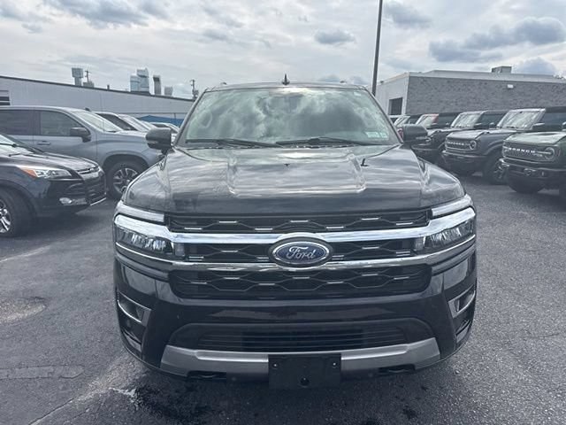 Certified 2023 Ford Expedition Max Limited AWD/4WD image 2