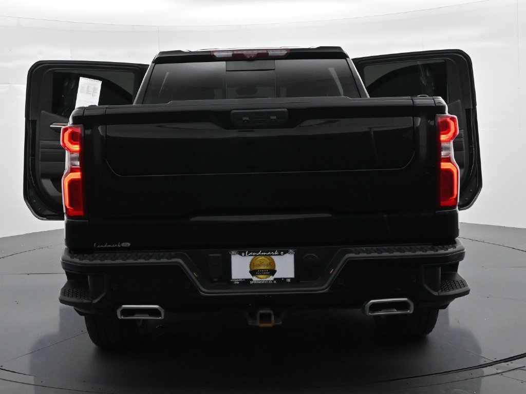 Used 2023 Chevrolet Silverado 1500 High Country w/ High Country Premium Package AWD/4WD image 27