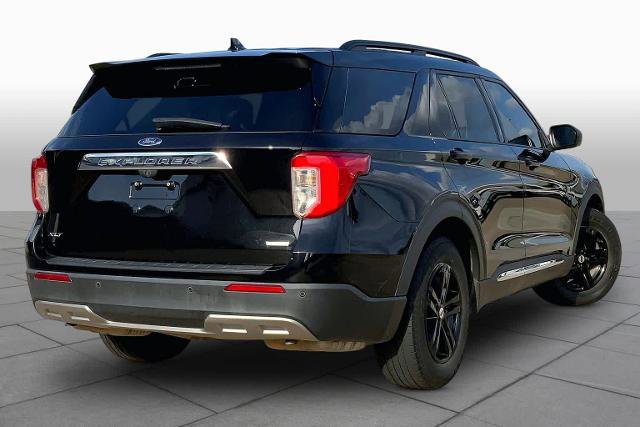 Certified 2020 Ford Explorer XLT w/ Equipment Group 202A RWD image 13