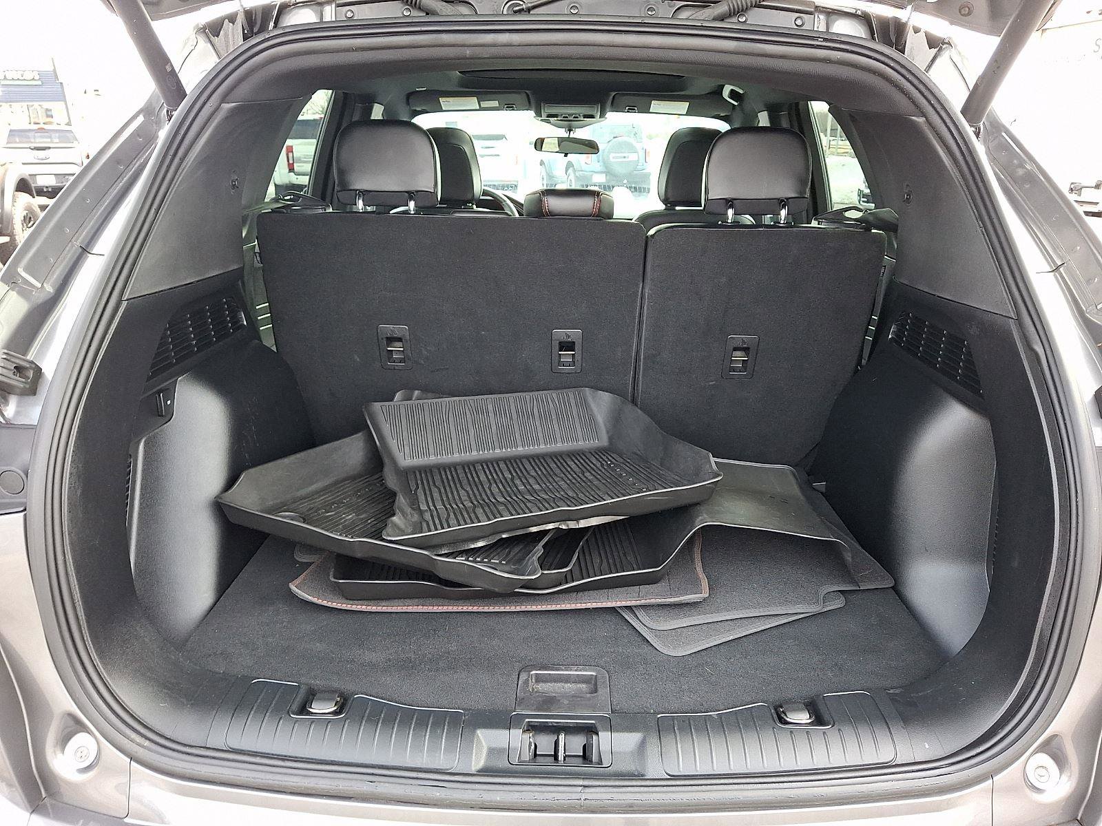 Certified 2023 Ford Escape ST-Line w/ Tech Pack #1 image 28