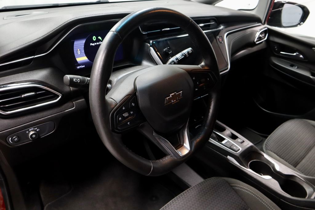 Used 2022 Chevrolet Bolt LT image 25