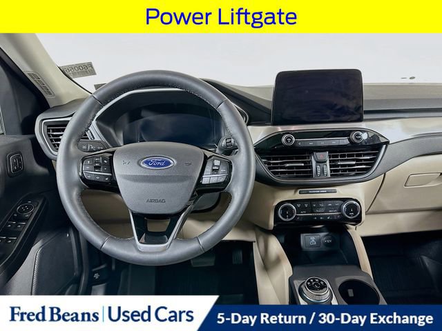 Certified 2022 Ford Escape Titanium w/ Class II Trailer Tow Package AWD/4WD image 29