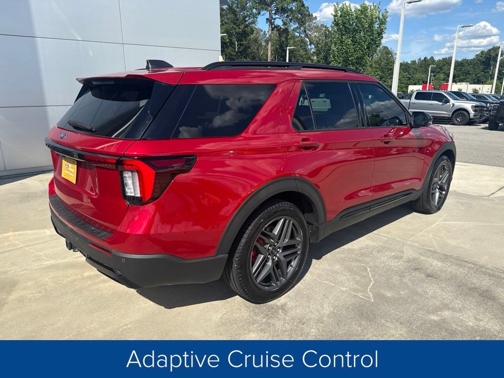 Certified 2025 Ford Explorer ST-Line w/ Premium Package RWD image 7