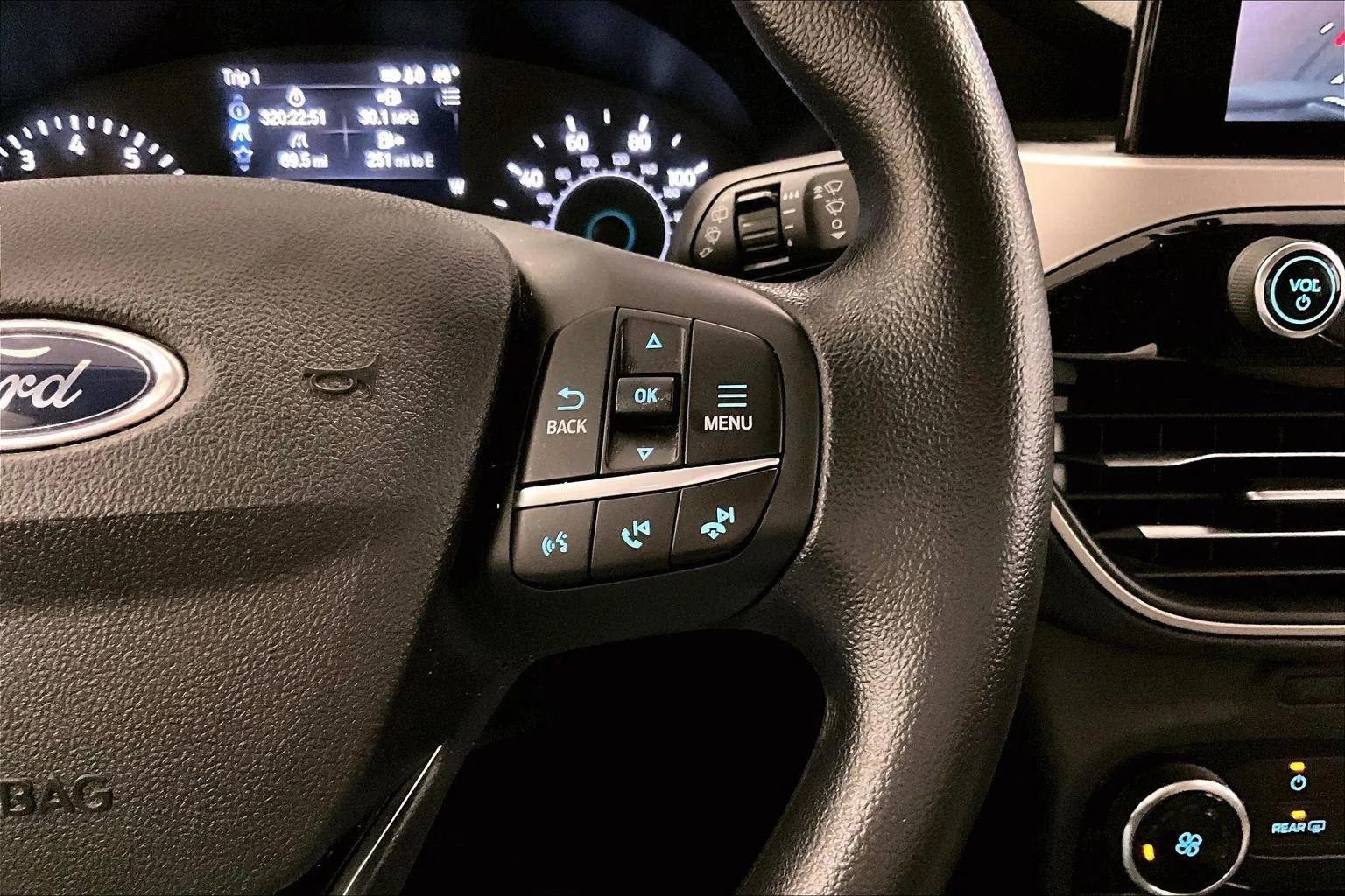 Certified 2022 Ford Escape SE image 18