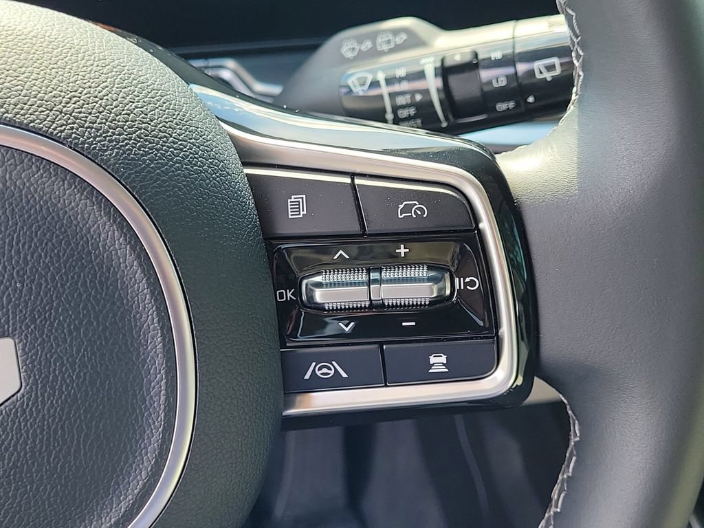 Used 2025 Kia Sorento S FWD image 20