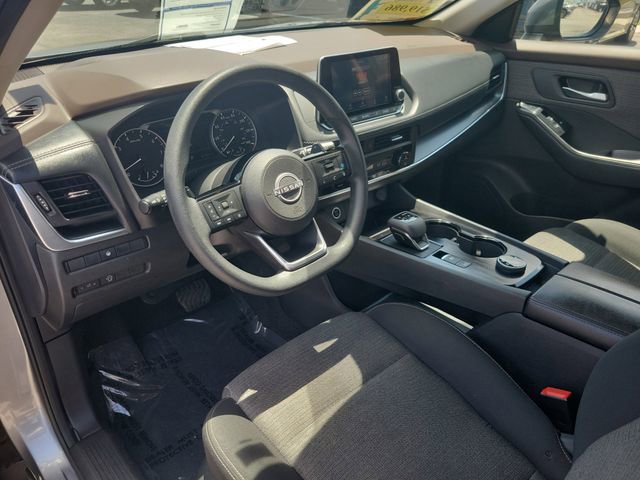 Used 2023 Nissan Rogue SV AWD/4WD image 21