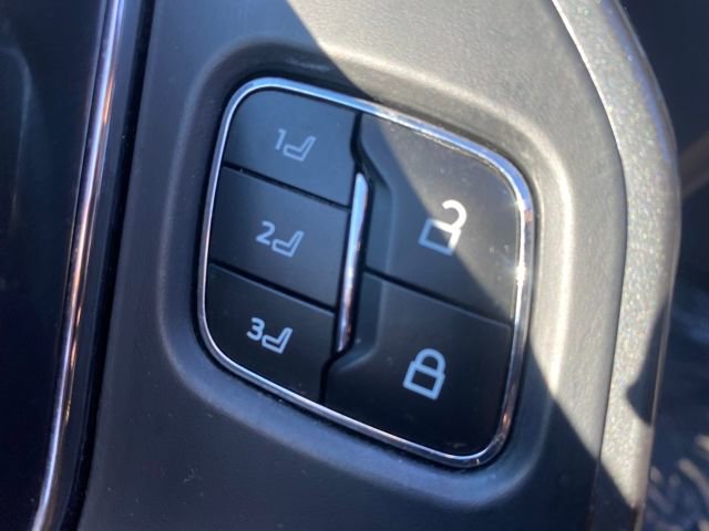 Certified 2023 Ford F150 Lariat w/ Equipment Group 502A High image 16