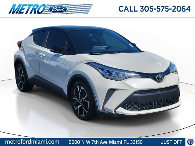 Used 2020 Toyota C-HR XLE image 1