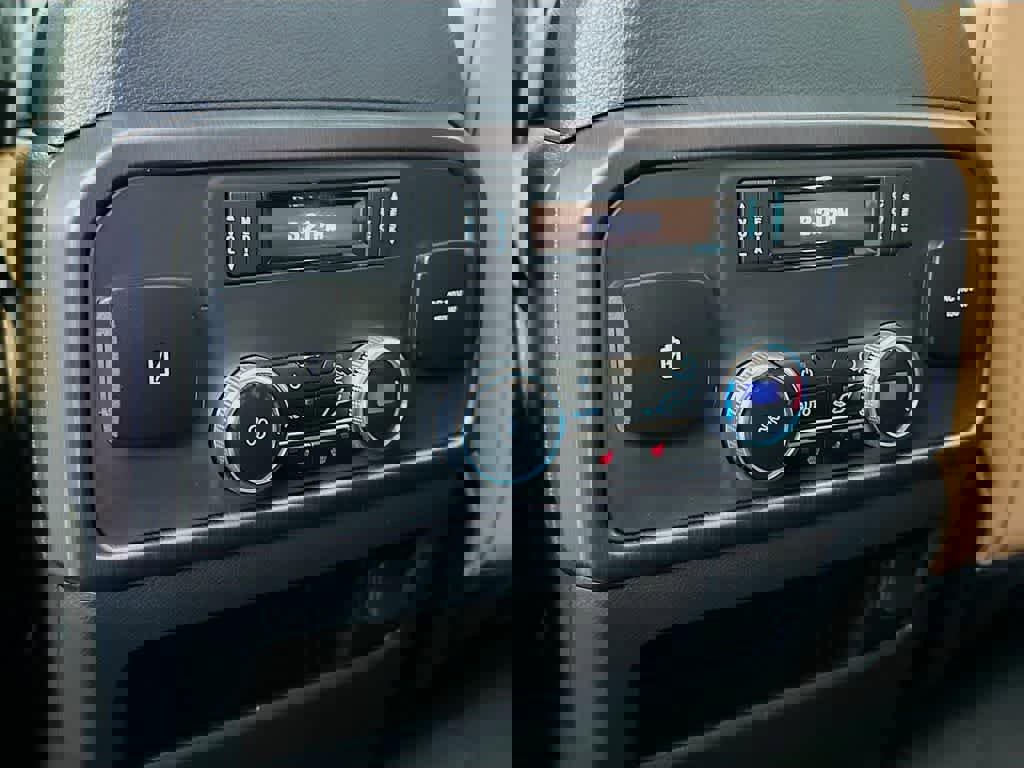 Certified 2023 Ford Expedition Platinum image 13