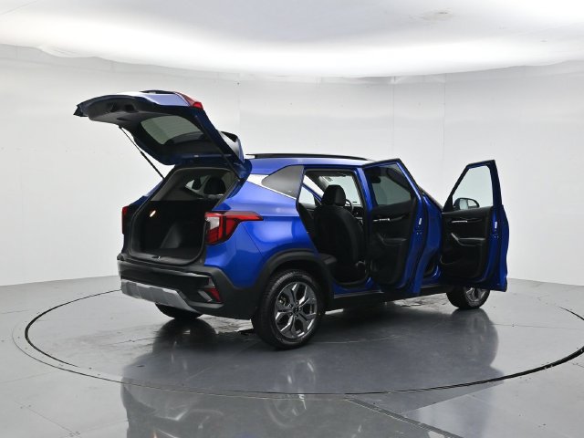Used 2024 Kia Seltos S FWD image 51