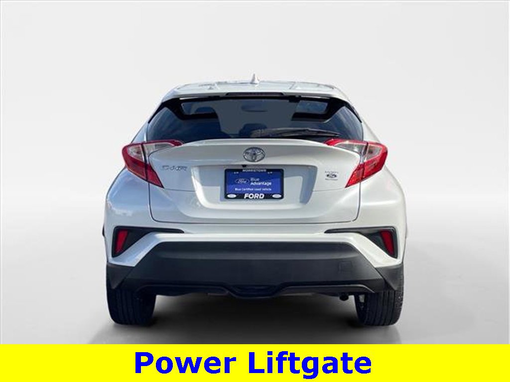 Used 2021 Toyota C-HR XLE image 3