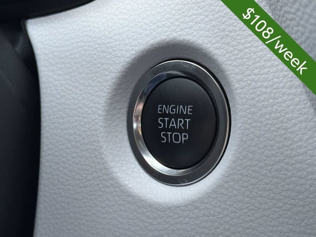 Used 2025 Toyota Corolla SE FWD image 19